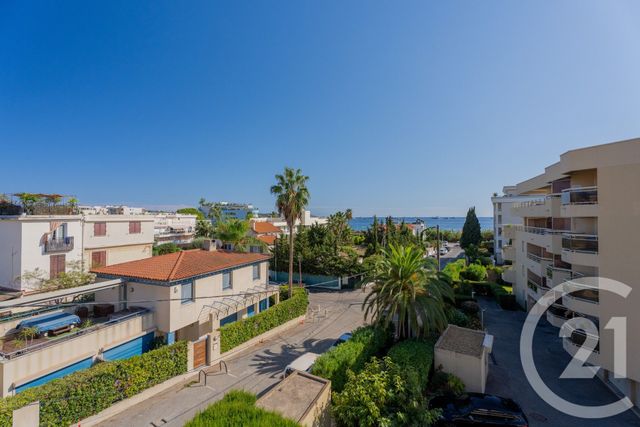 Appartement F2 &agrave; vendre - 2 pi&egrave;ces - 55,54 m2 - Antibes - 06 - PROVENCE-ALPES-COTE-D-AZUR