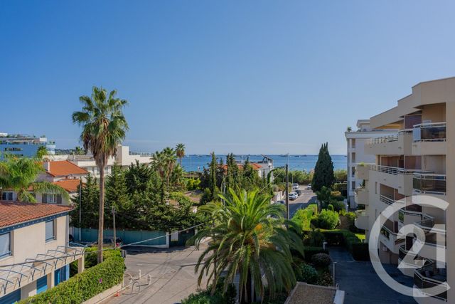 Appartement F2 &agrave; vendre - 2 pi&egrave;ces - 55,54 m2 - Antibes - 06 - PROVENCE-ALPES-COTE-D-AZUR