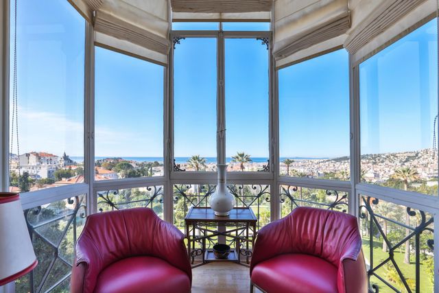 Appartement F4 &agrave; vendre - 4 pi&egrave;ces - 168,66 m2 - Nice - 06 - PROVENCE-ALPES-COTE-D-AZUR