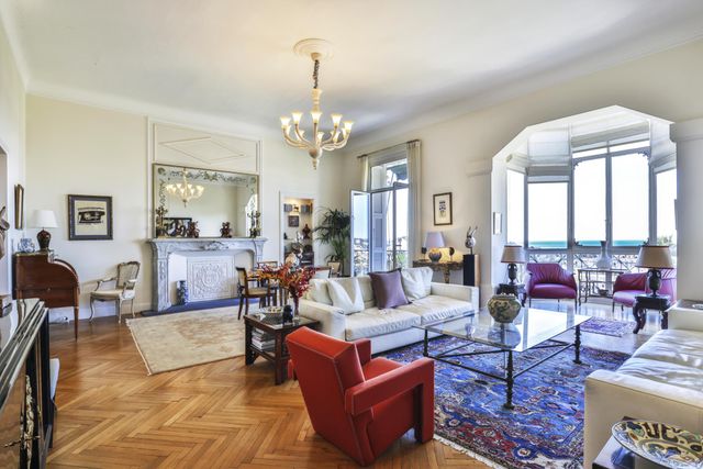 Appartement F4 &agrave; vendre - 4 pi&egrave;ces - 168,66 m2 - Nice - 06 - PROVENCE-ALPES-COTE-D-AZUR