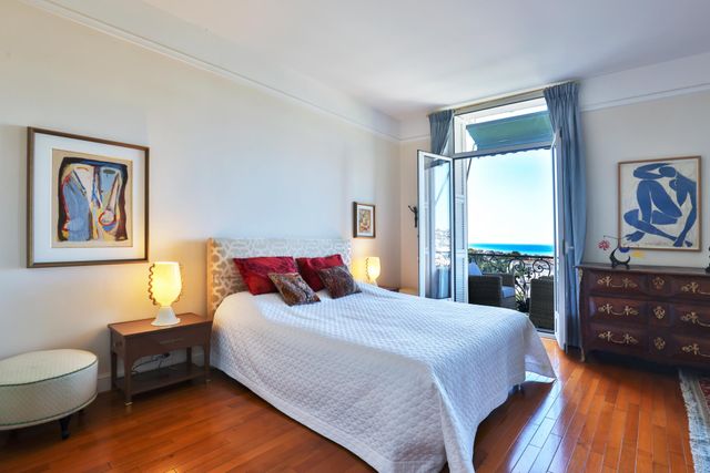 Appartement F4 &agrave; vendre - 4 pi&egrave;ces - 168,66 m2 - Nice - 06 - PROVENCE-ALPES-COTE-D-AZUR