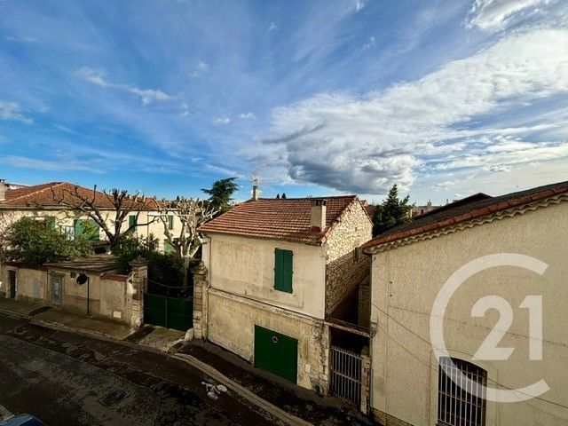 Appartement F4 à vendre - 4 pièces - 84,40 m2 - Nimes - 30 - LANGUEDOC-ROUSSILLON