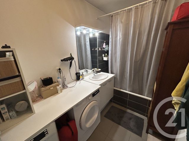 Appartement F3 à vendre - 3 pièces - 69,22 m2 - Nimes - 30 - LANGUEDOC-ROUSSILLON