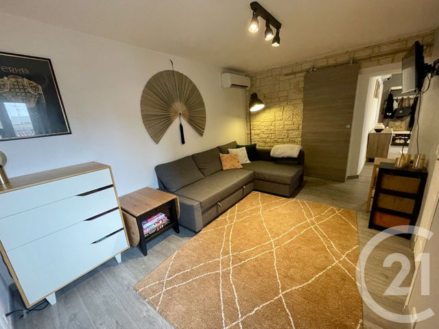Appartement F2 bis à vendre - 3 pièces - 52 m2 - Nimes - 30 - LANGUEDOC-ROUSSILLON