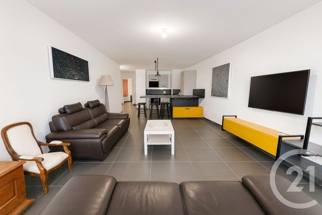 Appartement F3 à vendre - 3 pièces - 81 m2 - Nimes - 30 - LANGUEDOC-ROUSSILLON