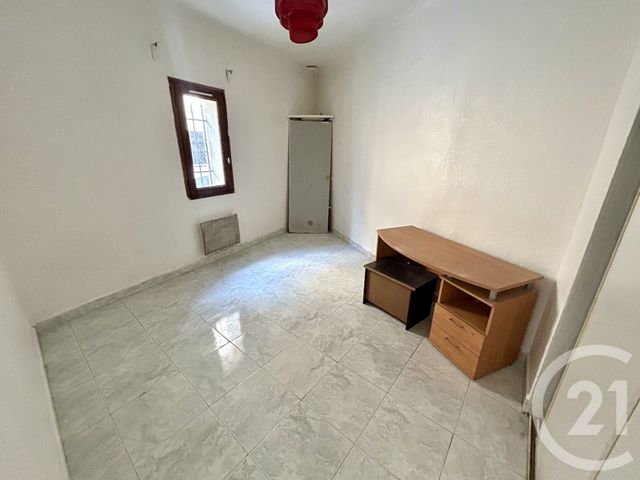 Appartement F2 à vendre - 2 pièces - 55 m2 - Nimes - 30 - LANGUEDOC-ROUSSILLON