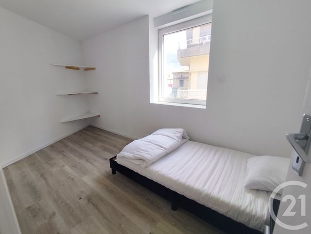 Appartement T3 à louer - 3 pièces - 36,76 m2 - Nimes - 30 - LANGUEDOC-ROUSSILLON