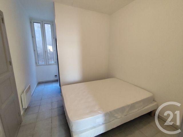 Appartement T2 à louer - 2 pièces - 23,68 m2 - Nimes - 30 - LANGUEDOC-ROUSSILLON