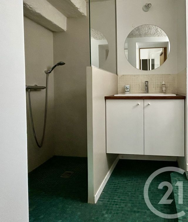 Appartement T2 à vendre - 2 pièces - 46,05 m2 - Nimes - 30 - LANGUEDOC-ROUSSILLON