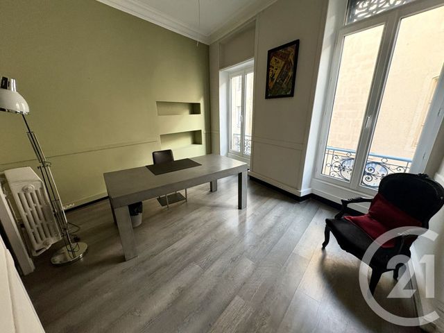 Appartement F4 &agrave; vendre - 4 pi&egrave;ces - 74,69 m2 - Nimes - 30 - LANGUEDOC-ROUSSILLON