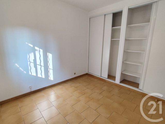 Maison &agrave; louer - 5 pi&egrave;ces - 121,38 m2 - Caissargues - 30 - LANGUEDOC-ROUSSILLON