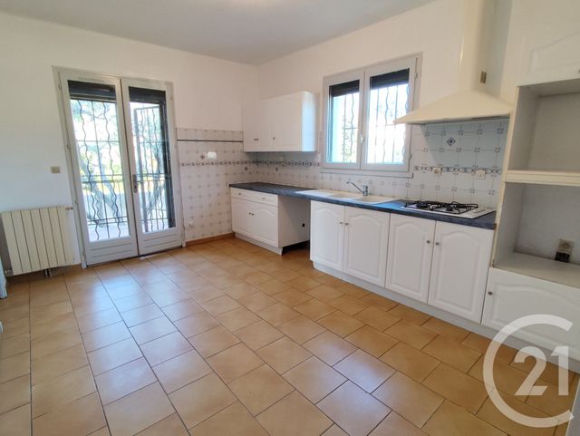 Maison &agrave; louer - 5 pi&egrave;ces - 121,38 m2 - Caissargues - 30 - LANGUEDOC-ROUSSILLON