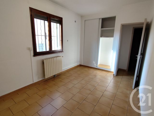 Maison &agrave; louer - 5 pi&egrave;ces - 121,38 m2 - Caissargues - 30 - LANGUEDOC-ROUSSILLON