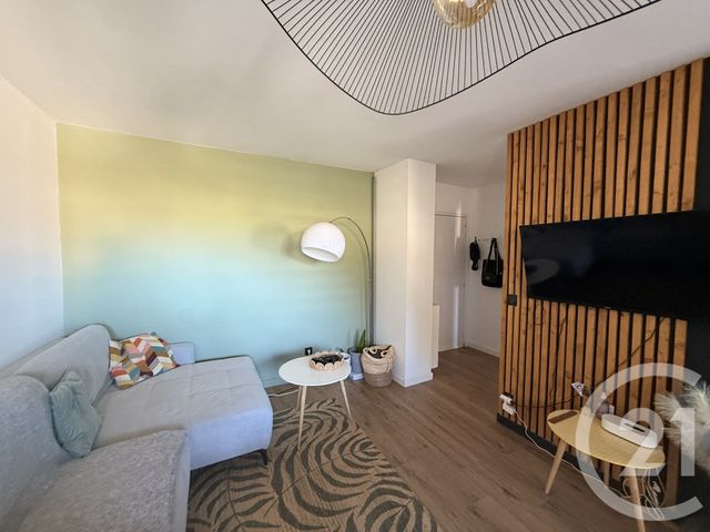 Appartement &agrave; vendre - 2 pi&egrave;ces - 41,06 m2 - Nimes - 30 - LANGUEDOC-ROUSSILLON