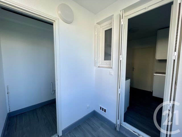 Appartement &agrave; vendre - 2 pi&egrave;ces - 50,65 m2 - Nimes - 30 - LANGUEDOC-ROUSSILLON
