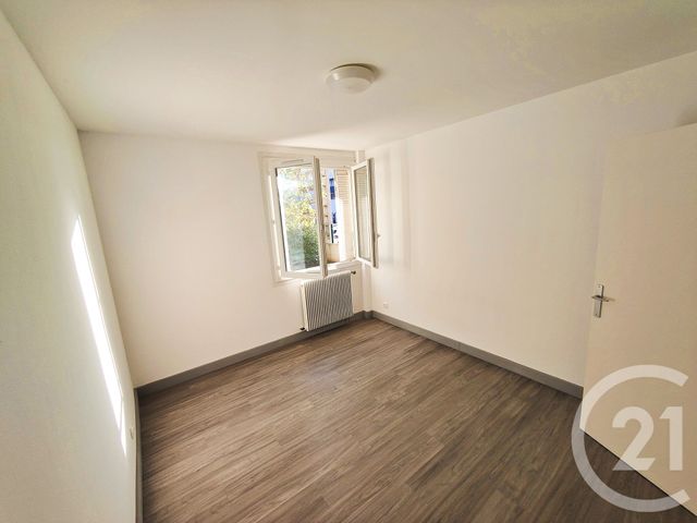 Appartement à vendre - 2 pièces - 50 m2 - Nimes - 30 - LANGUEDOC-ROUSSILLON