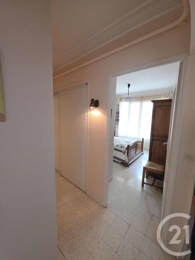 Appartement F4 &agrave; vendre - 4 pi&egrave;ces - 94,63 m2 - Nimes - 30 - LANGUEDOC-ROUSSILLON