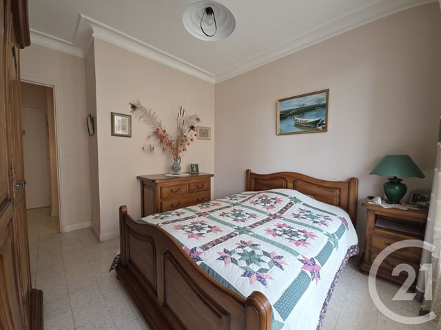 Appartement F4 &agrave; vendre - 4 pi&egrave;ces - 94,63 m2 - Nimes - 30 - LANGUEDOC-ROUSSILLON