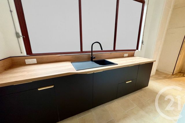 Appartement F3 à vendre - 3 pièces - 75 m2 - Nimes - 30 - LANGUEDOC-ROUSSILLON