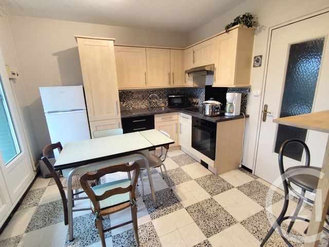 Appartement T4 &agrave; louer - 4 pi&egrave;ces - 63,79 m2 - Nimes - 30 - LANGUEDOC-ROUSSILLON