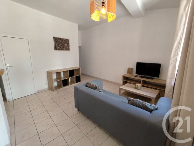 Appartement T2 &agrave; louer - 2 pi&egrave;ces - 39,20 m2 - Nimes - 30 - LANGUEDOC-ROUSSILLON