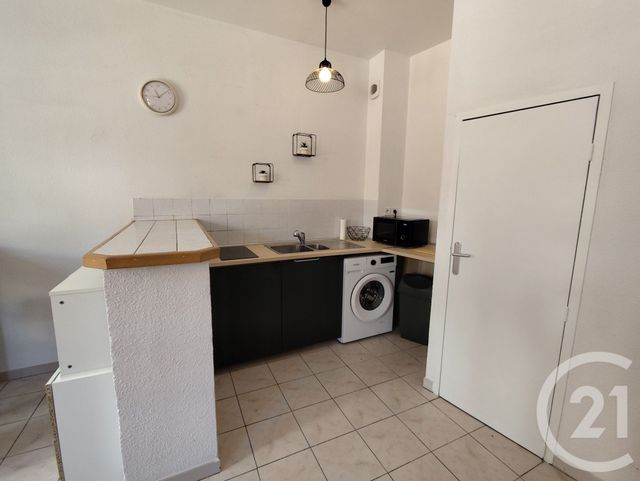 Appartement T2 &agrave; louer - 2 pi&egrave;ces - 39,20 m2 - Nimes - 30 - LANGUEDOC-ROUSSILLON