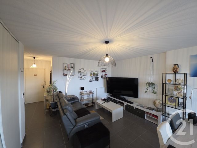 Appartement T4 &agrave; vendre - 5 pi&egrave;ces - 95 m2 - Nimes - 30 - LANGUEDOC-ROUSSILLON