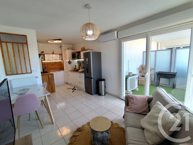 Appartement T2 &agrave; louer - 2 pi&egrave;ces - 40,58 m2 - Nimes - 30 - LANGUEDOC-ROUSSILLON