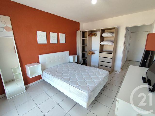 Appartement T2 &agrave; louer - 2 pi&egrave;ces - 40,58 m2 - Nimes - 30 - LANGUEDOC-ROUSSILLON