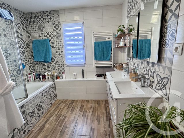 Maison &agrave; vendre - 4 pi&egrave;ces - 85 m2 - Nimes - 30 - LANGUEDOC-ROUSSILLON