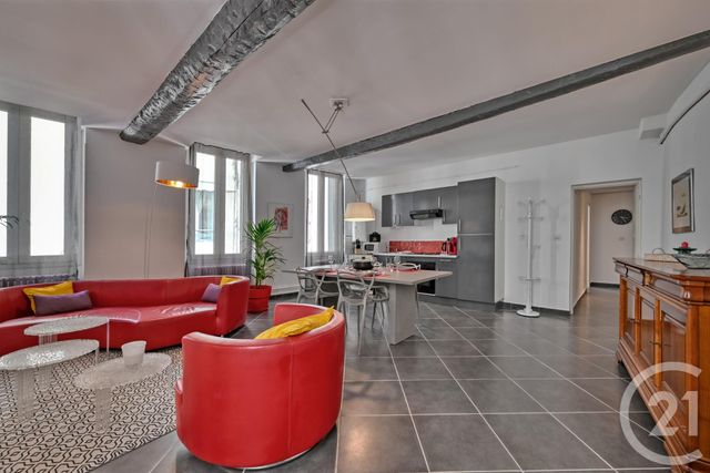 Appartement T3 &agrave; louer - 3 pi&egrave;ces - 68,41 m2 - Nimes - 30 - LANGUEDOC-ROUSSILLON