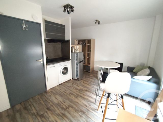 Appartement Studio &agrave; louer - 1 pi&egrave;ce - 19,55 m2 - Nimes - 30 - LANGUEDOC-ROUSSILLON