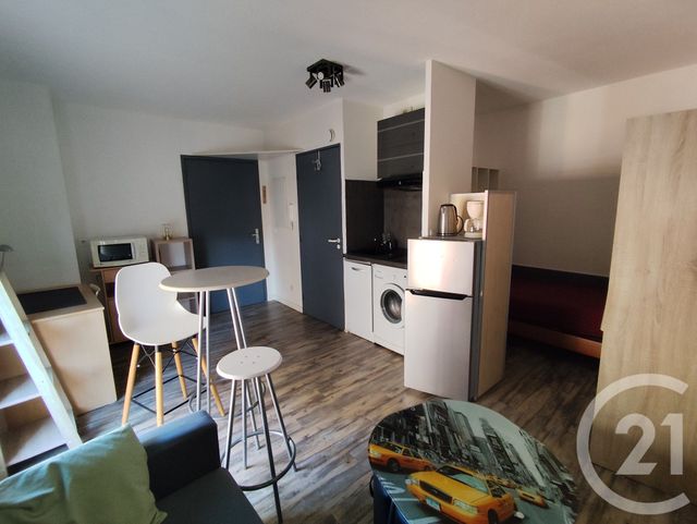 Appartement Studio &agrave; louer - 1 pi&egrave;ce - 19,55 m2 - Nimes - 30 - LANGUEDOC-ROUSSILLON