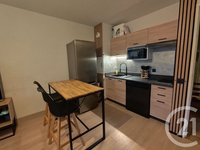 Appartement Studio &agrave; louer - 1 pi&egrave;ce - 24,31 m2 - Nimes - 30 - LANGUEDOC-ROUSSILLON