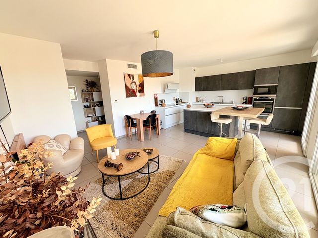 Appartement F4 &agrave; vendre - 4 pi&egrave;ces - 85,59 m2 - Nimes - 30 - LANGUEDOC-ROUSSILLON
