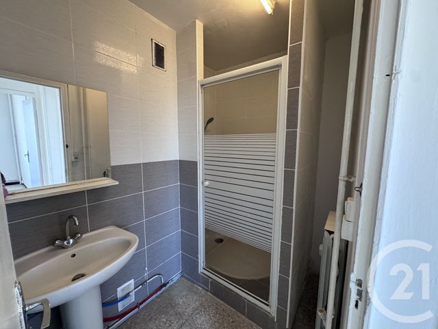 Appartement T4 &agrave; vendre - 4 pi&egrave;ces - 69 m2 - Nimes - 30 - LANGUEDOC-ROUSSILLON