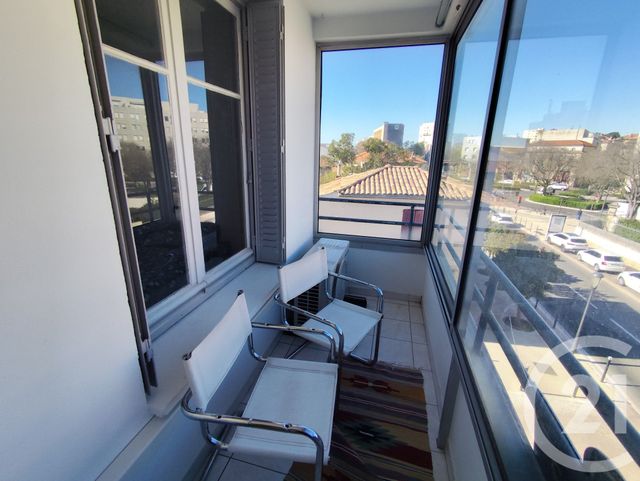 Appartement T3 &agrave; louer - 3 pi&egrave;ces - 53,95 m2 - Nimes - 30 - LANGUEDOC-ROUSSILLON