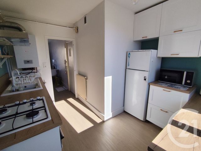 Appartement T3 &agrave; louer - 3 pi&egrave;ces - 53,95 m2 - Nimes - 30 - LANGUEDOC-ROUSSILLON