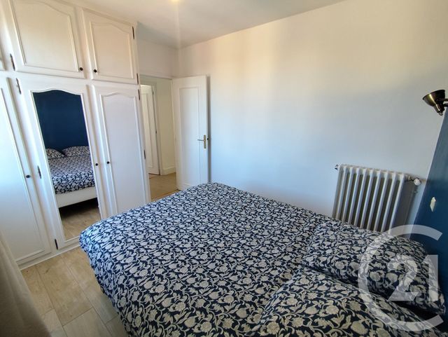 Appartement T3 &agrave; louer - 3 pi&egrave;ces - 53,95 m2 - Nimes - 30 - LANGUEDOC-ROUSSILLON