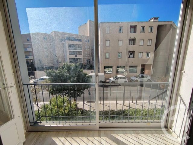 Appartement &agrave; vendre - 3 pi&egrave;ces - 55,73 m2 - Nimes - 30 - LANGUEDOC-ROUSSILLON