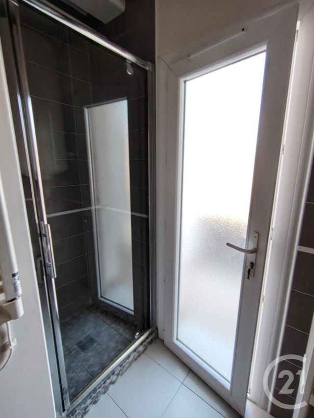 Appartement &agrave; vendre - 3 pi&egrave;ces - 55,73 m2 - Nimes - 30 - LANGUEDOC-ROUSSILLON