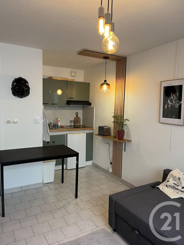 Appartement Studio &agrave; louer - 1 pi&egrave;ce - 21,71 m2 - Nimes - 30 - LANGUEDOC-ROUSSILLON