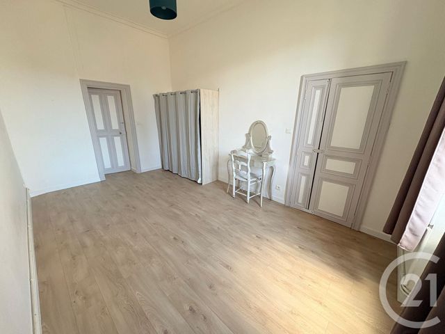 Appartement F4 &agrave; vendre - 4 pi&egrave;ces - 101 m2 - Nimes - 30 - LANGUEDOC-ROUSSILLON