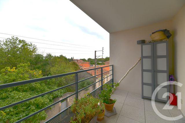 Appartement T3 &agrave; louer - 3 pi&egrave;ces - 58,16 m2 - Nimes - 30 - LANGUEDOC-ROUSSILLON