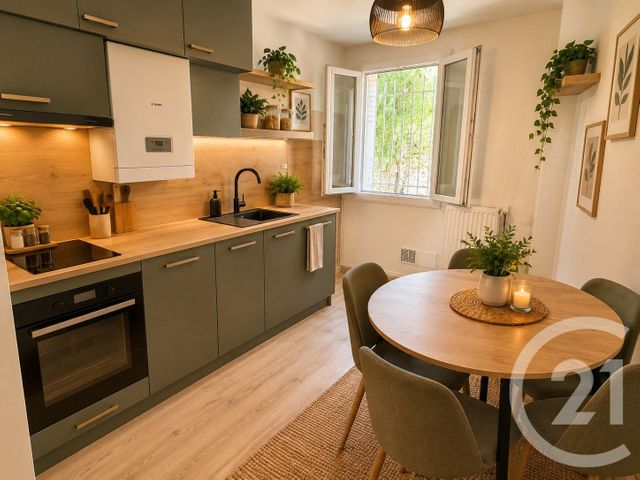 Appartement F4 &agrave; vendre - 4 pi&egrave;ces - 66,50 m2 - Nimes - 30 - LANGUEDOC-ROUSSILLON