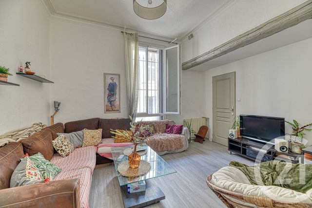 Appartement T3 &agrave; louer - 3 pi&egrave;ces - 52,27 m2 - Nimes - 30 - LANGUEDOC-ROUSSILLON