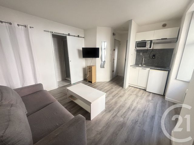 Appartement Studio &agrave; louer - 1 pi&egrave;ce - 16,54 m2 - Nimes - 30 - LANGUEDOC-ROUSSILLON