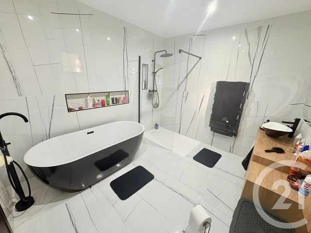 Maison &agrave; vendre - 5 pi&egrave;ces - 149,61 m2 - Nimes - 30 - LANGUEDOC-ROUSSILLON