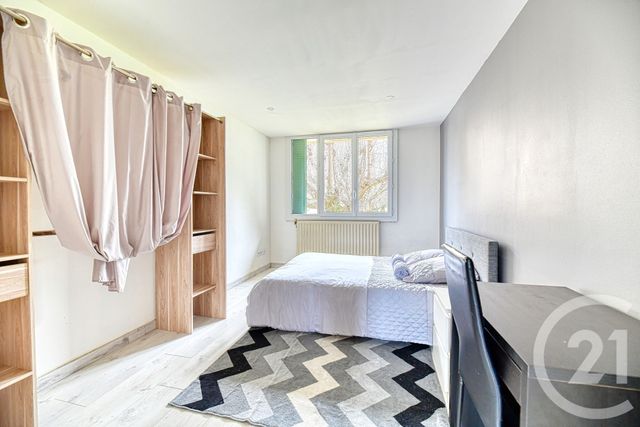 Appartement T4 &agrave; louer - 4 pi&egrave;ces - 64,26 m2 - Nimes - 30 - LANGUEDOC-ROUSSILLON