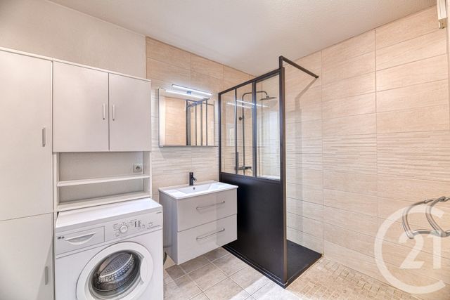 Appartement T2 &agrave; louer - 2 pi&egrave;ces - 50,92 m2 - Nimes - 30 - LANGUEDOC-ROUSSILLON